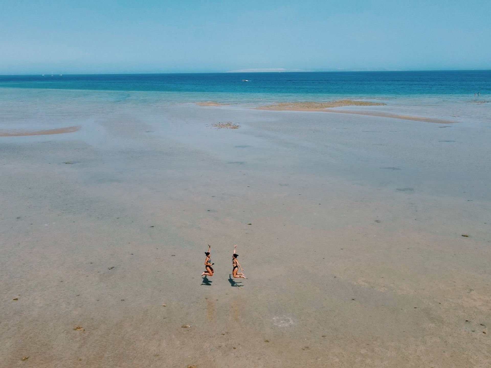 El Gouna kitesurfer on turquoise waters