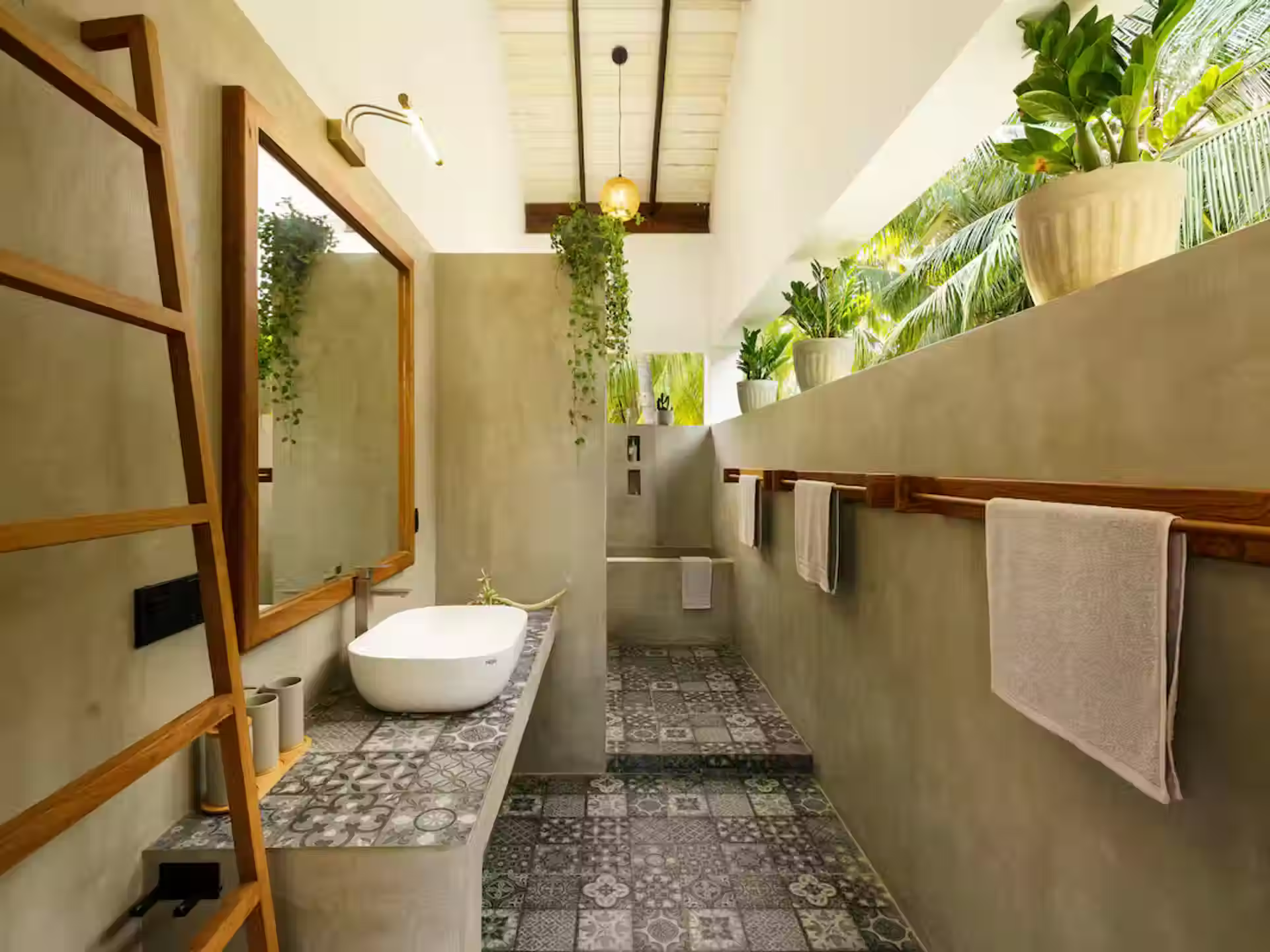 Kalpitiya villa open-air bathroom