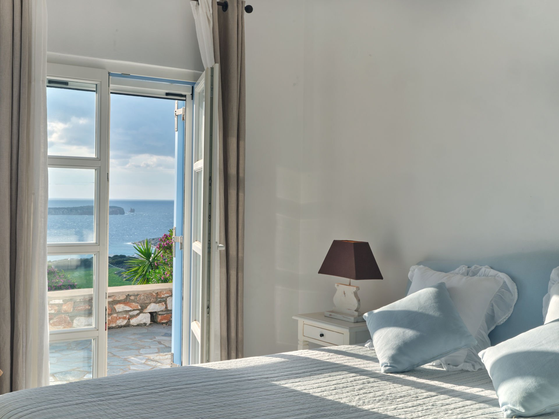 Paros villa bedroom with sea view