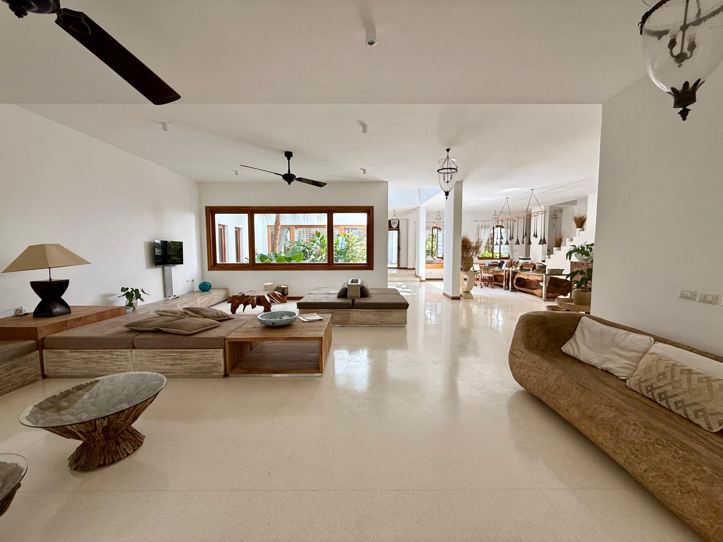 Watamu villa large open living and dining area