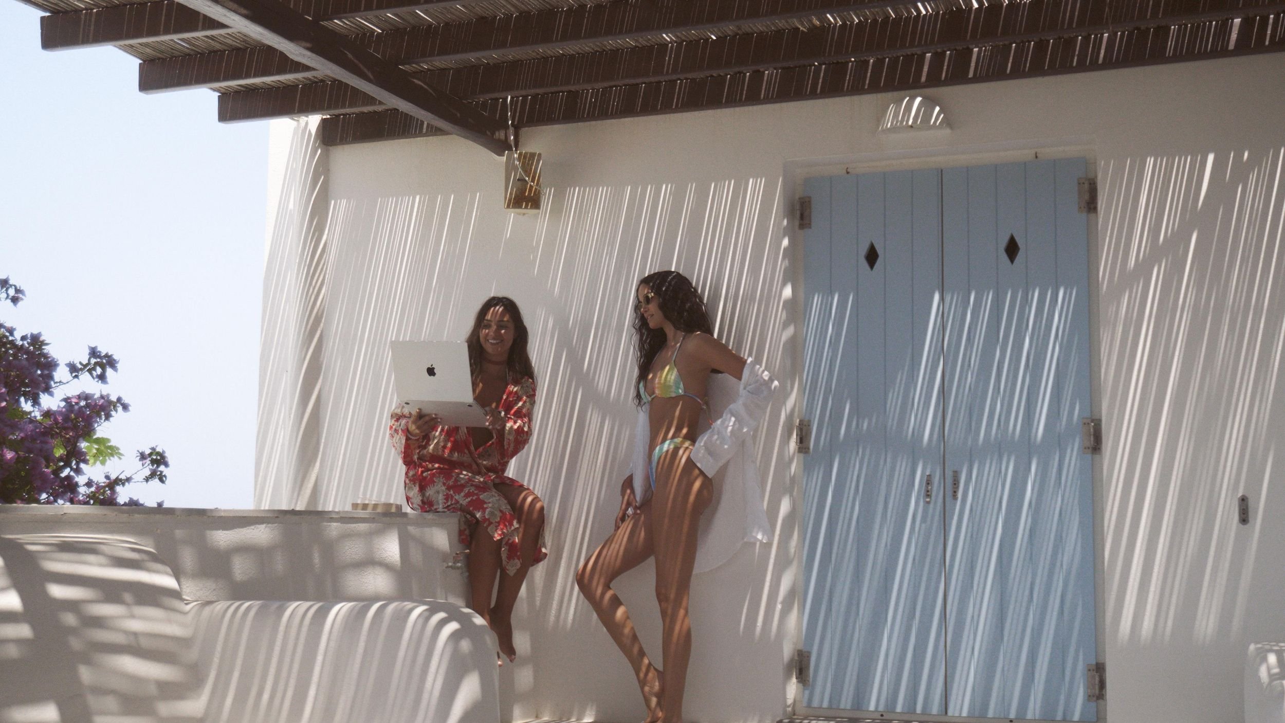 Coworking on a Greek terrace at a Cometa home